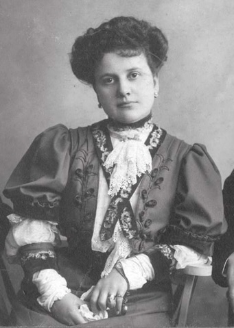 Maria Adelaide Coelho da Cunha